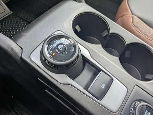 New 2026 Ford Bronco Sport Outer Banks AWD/4WD image 12