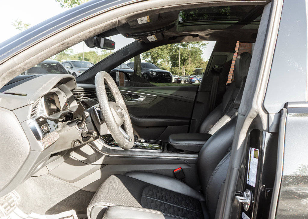 Used 2022 Audi RS Q8 AWD/4WD image 26