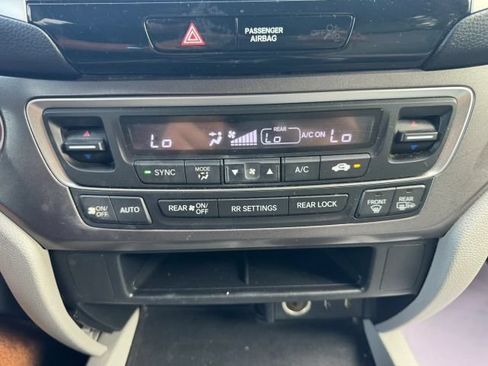 Used 2016 Honda Pilot EX image 14