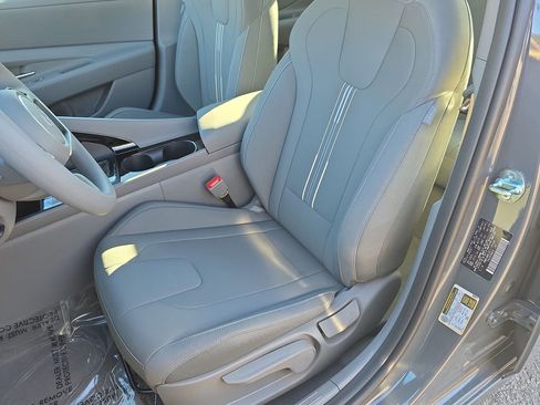 New 2026 Hyundai Elantra Blue image 22