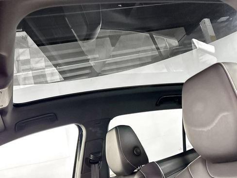 Certified 2023 Volkswagen ID.4 Pro S Plus RWD image 20