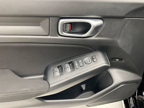 Used 2023 Honda Civic Sport image 12