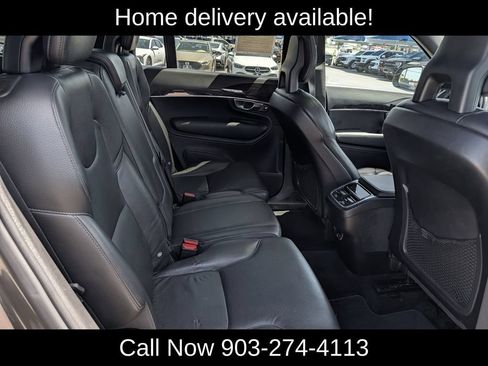 Used 2018 Volvo XC90 T6 Momentum w/ Momentum Plus Package AWD/4WD image 31