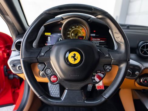 Used 2016 Ferrari F12 Berlinetta RWD image 38