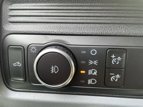 New 2025 Ford F450 XL w/ XL Chrome Package image 17