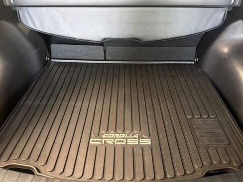 Certified 2023 Toyota Corolla Cross XLE AWD/4WD image 17