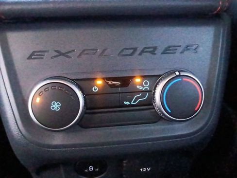 New 2026 Ford Explorer ST-Line image 28