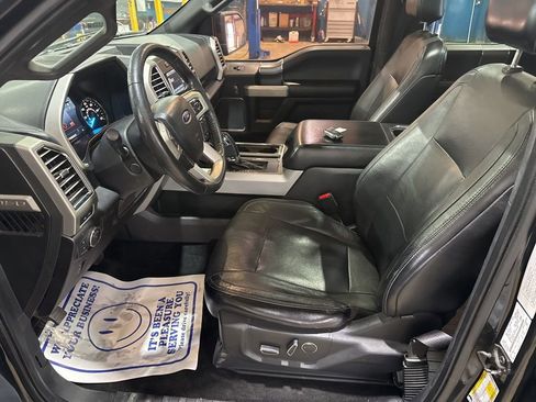 Used 2015 Ford F150 Lariat w/ Equipment Group 502A Luxury AWD/4WD image 19