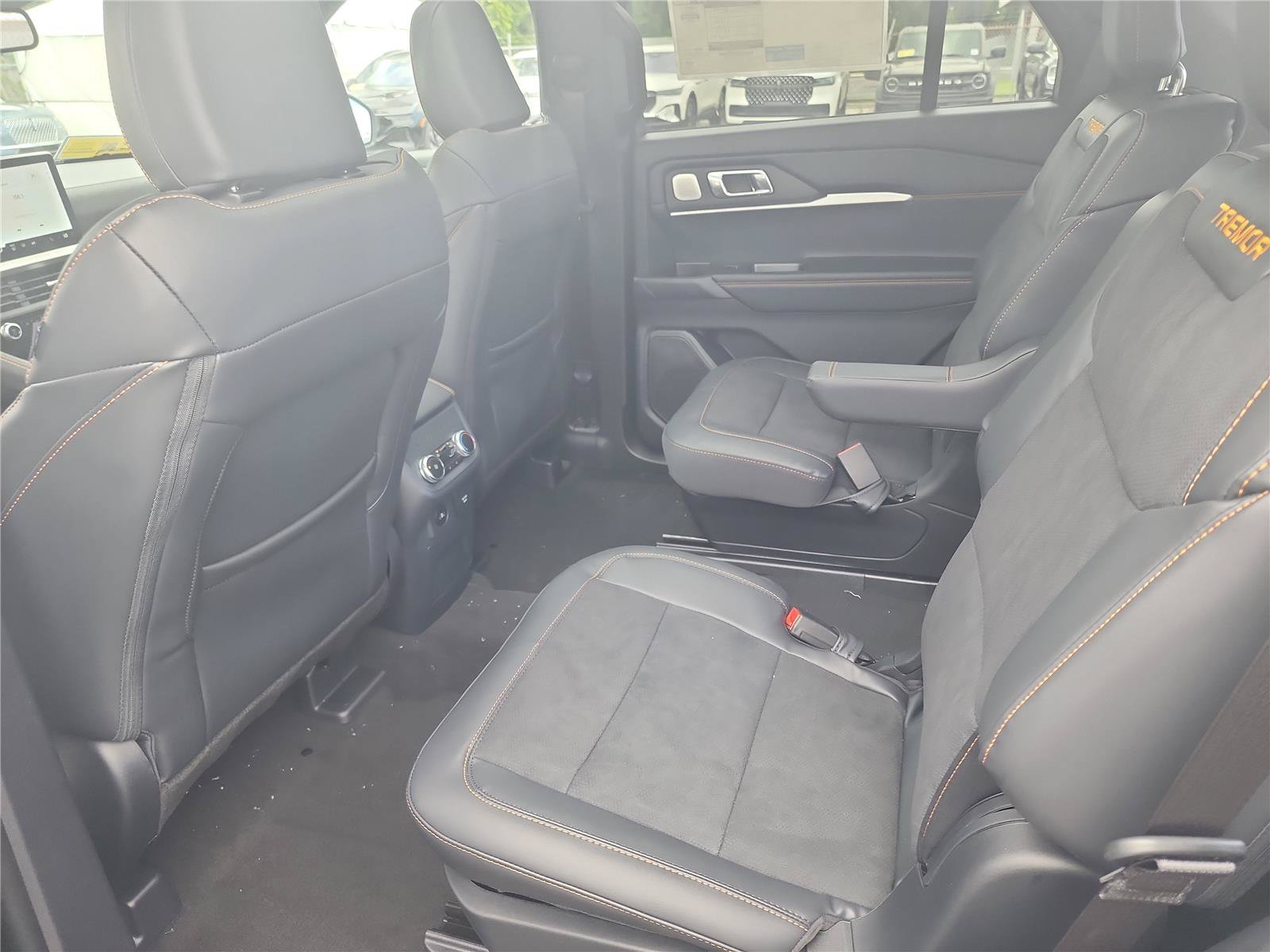 New 2026 Ford Explorer Tremor w/ Tremor Ultimate Package AWD/4WD image 18