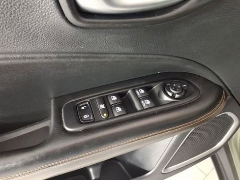 Used 2020 Jeep Compass Limited AWD/4WD image 14