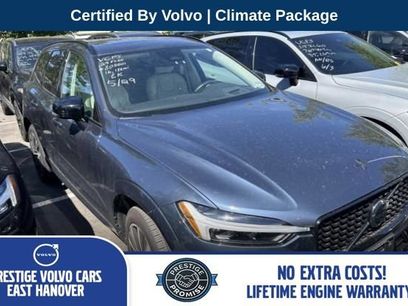 Used 2024 Volvo XC60 B5 Ultimate w/ Climate Package