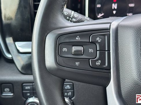 Used 2024 GMC Sierra 3500 SLT w/ SLT Convenience Package AWD/4WD image 28