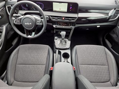 New 2026 Kia Seltos S FWD image 20