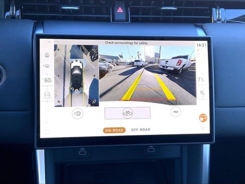 New 2025 Land Rover Discovery Sport S image 22