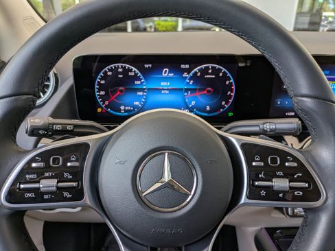 Used 2023 Mercedes-Benz GLA 250 image 27
