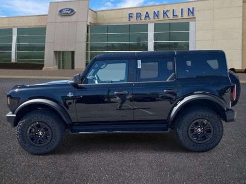 New 2026 Ford Bronco Outer Banks w/ Sasquatch Package AWD/4WD image 4