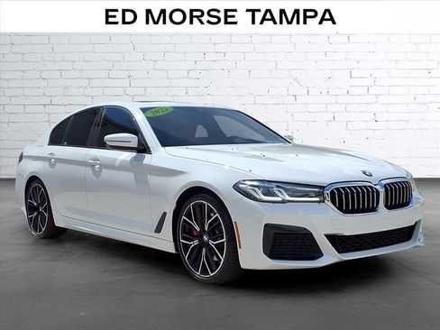 Used 2022 BMW 530i w/ M Sport Package RWD image 5