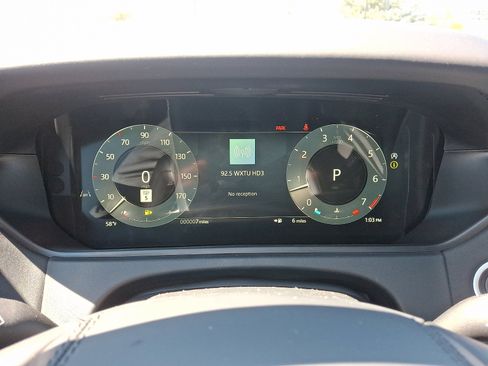 New 2026 Land Rover Range Rover Velar Dynamic SE AWD/4WD image 8