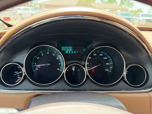 Used 2017 Buick Enclave Leather FWD image 24