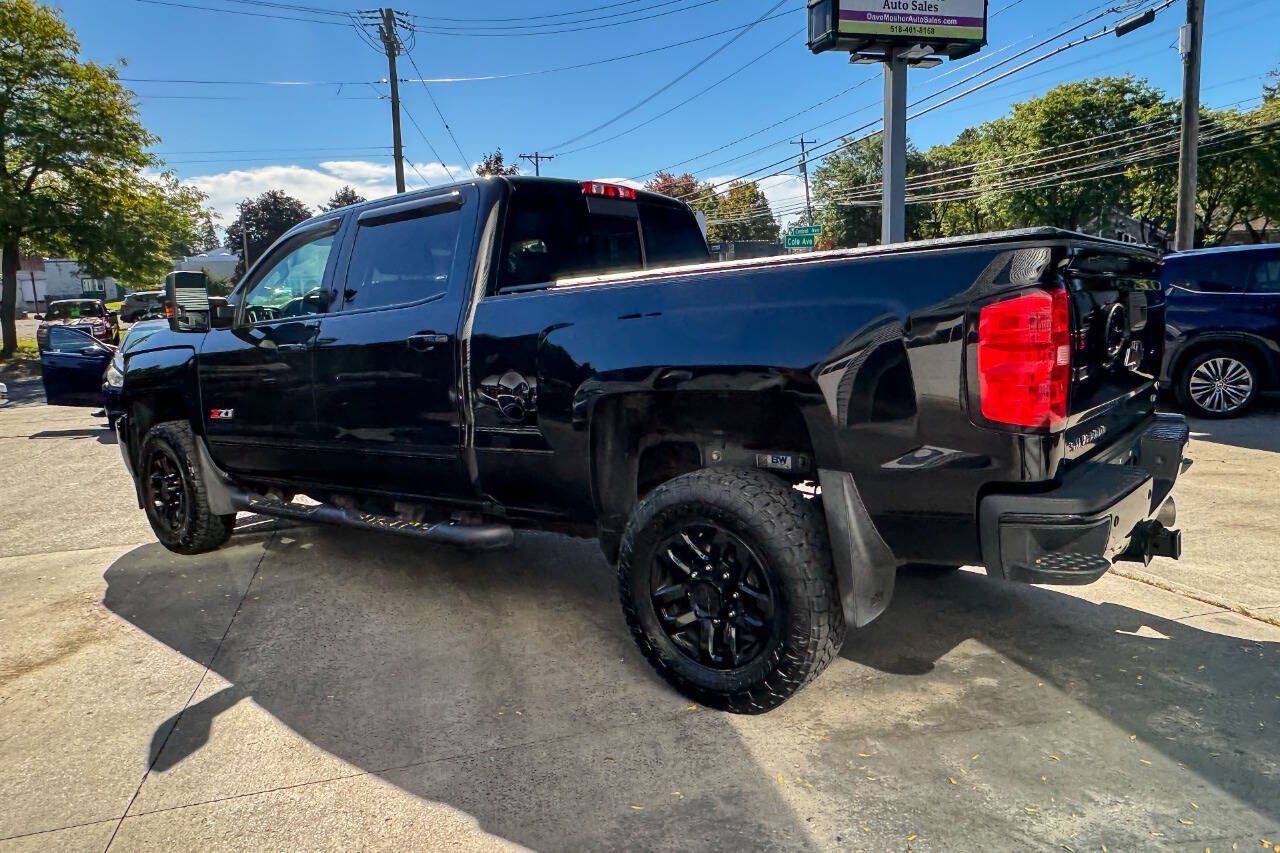 Used 2019 Chevrolet Silverado 2500 LTZ w/ Duramax Plus Package AWD/4WD image 5
