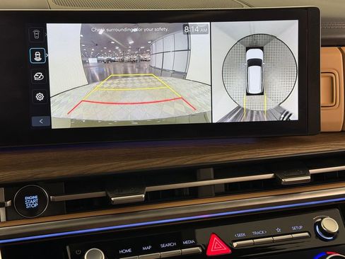 Used 2025 Hyundai Santa Fe Limited FWD image 19