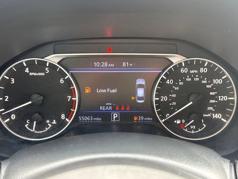 Used 2024 Nissan Altima 2.5 SV FWD image 21