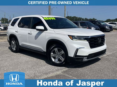 Certified 2025 Honda Pilot EX-L image 1