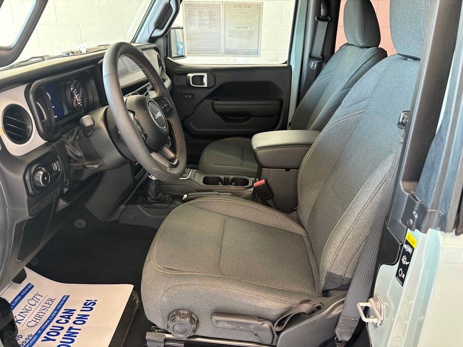 Used 2024 Jeep Wrangler Sport AWD/4WD image 11