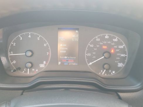 Certified 2024 Toyota Corolla Cross LE w/ Moonroof Package FWD image 22