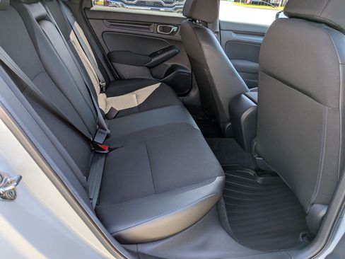 Used 2025 Honda Civic Sport image 19