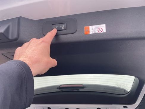 New 2026 Lexus TX 500h 500h F SPORT PERFORMANCE PREMI image 17