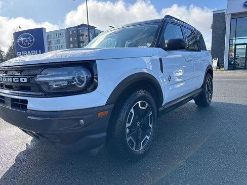 Used 2021 Ford Bronco Sport Outer Banks image 3