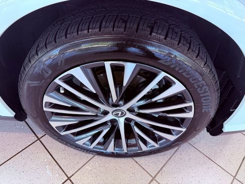 Certified 2024 Lexus RX 350 w/ Convenience Package image 19