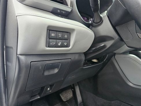 Used 2022 Toyota Highlander Platinum image 21