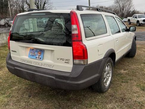 Used 2002 Volvo V70 AWD image 7