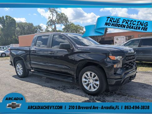 Used 2023 Chevrolet Silverado 1500 Custom RWD image 2