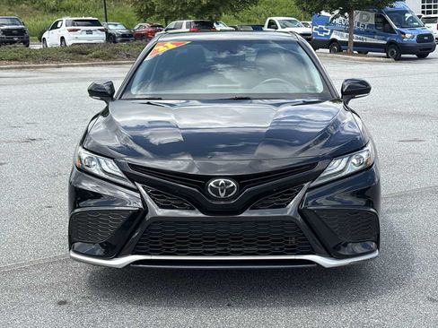 Used 2021 Toyota Camry XSE FWD image 3