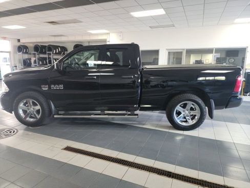 Used 2014 RAM 1500 Express AWD/4WD image 7