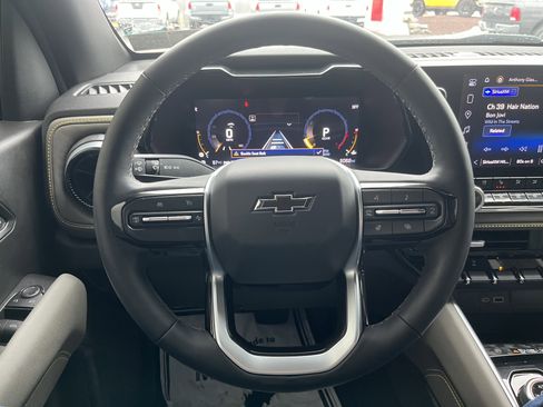 Used 2024 Chevrolet Colorado ZR2 w/ ZR2 Bison Edition image 26