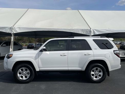 Used 2024 Toyota 4Runner SR5 image 4