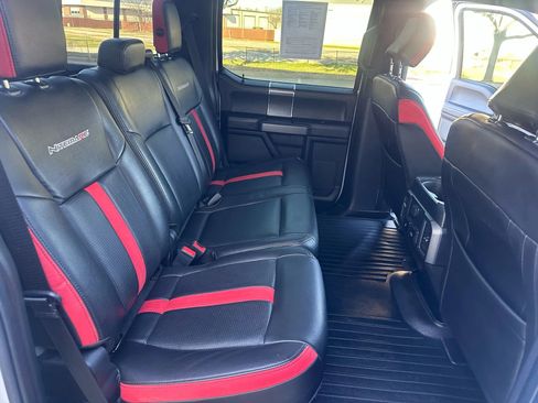 Used 2019 Ford F150 XLT w/ Equipment Group 302A Luxury AWD/4WD image 29