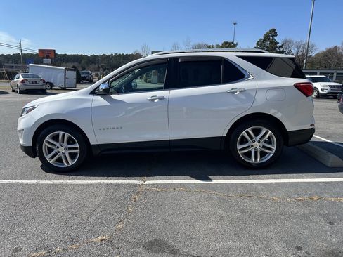 Used 2019 Chevrolet Equinox Premier image 2