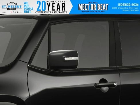 New 2023 Jeep Renegade Latitude w/ Sun/Sound Group image 18