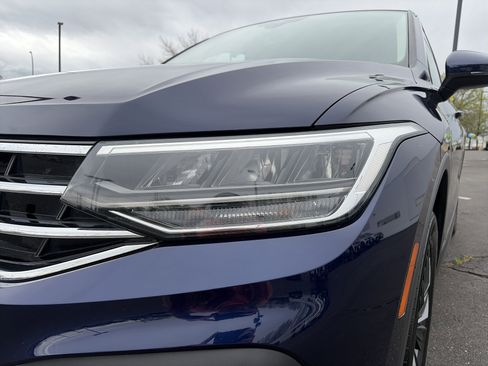 Used 2023 Volkswagen Tiguan SE image 9