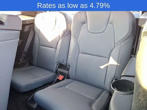 Certified 2023 Volvo XC90 B6 Ultimate w/ Lounge Package image 11