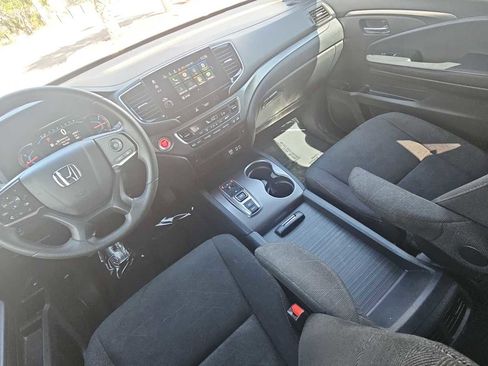 Certified 2022 Honda Pilot Sport image 22