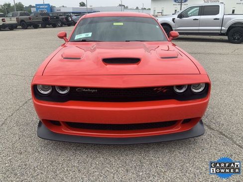 Used 2023 Dodge Challenger R/T Scat Pack image 3
