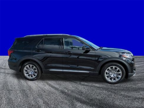 New 2026 Ford Explorer Platinum image 3