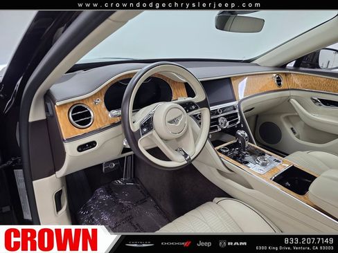 Used 2020 Bentley Flying Spur W12 image 26