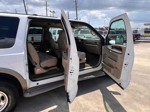 Used 2001 Ford Excursion Limited image 34